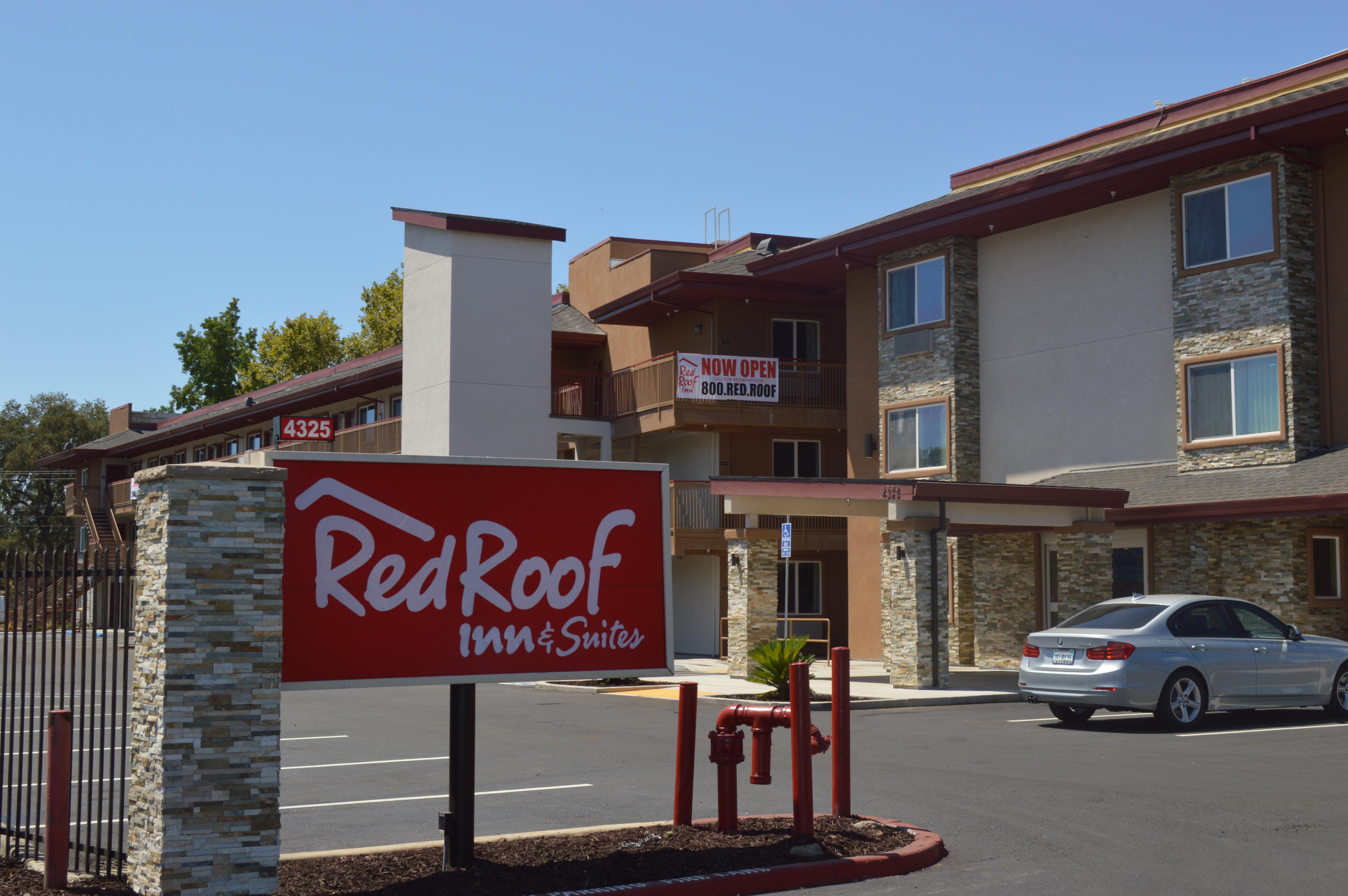 Red Roof Inn & Suites Sacramento North Exterior photo